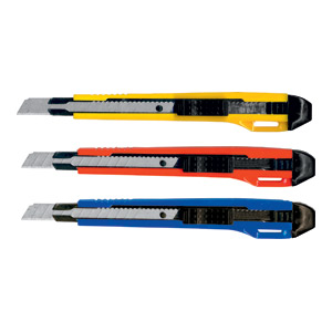 Skalpel nož 9mm metalna vodilica Fornax DT-905 sortirano